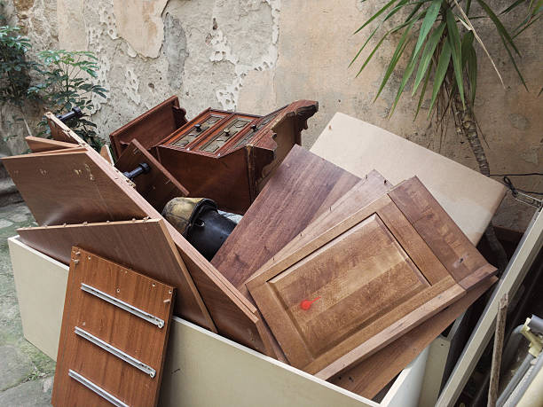 Best Yard Waste Removal  in Elburn, IL